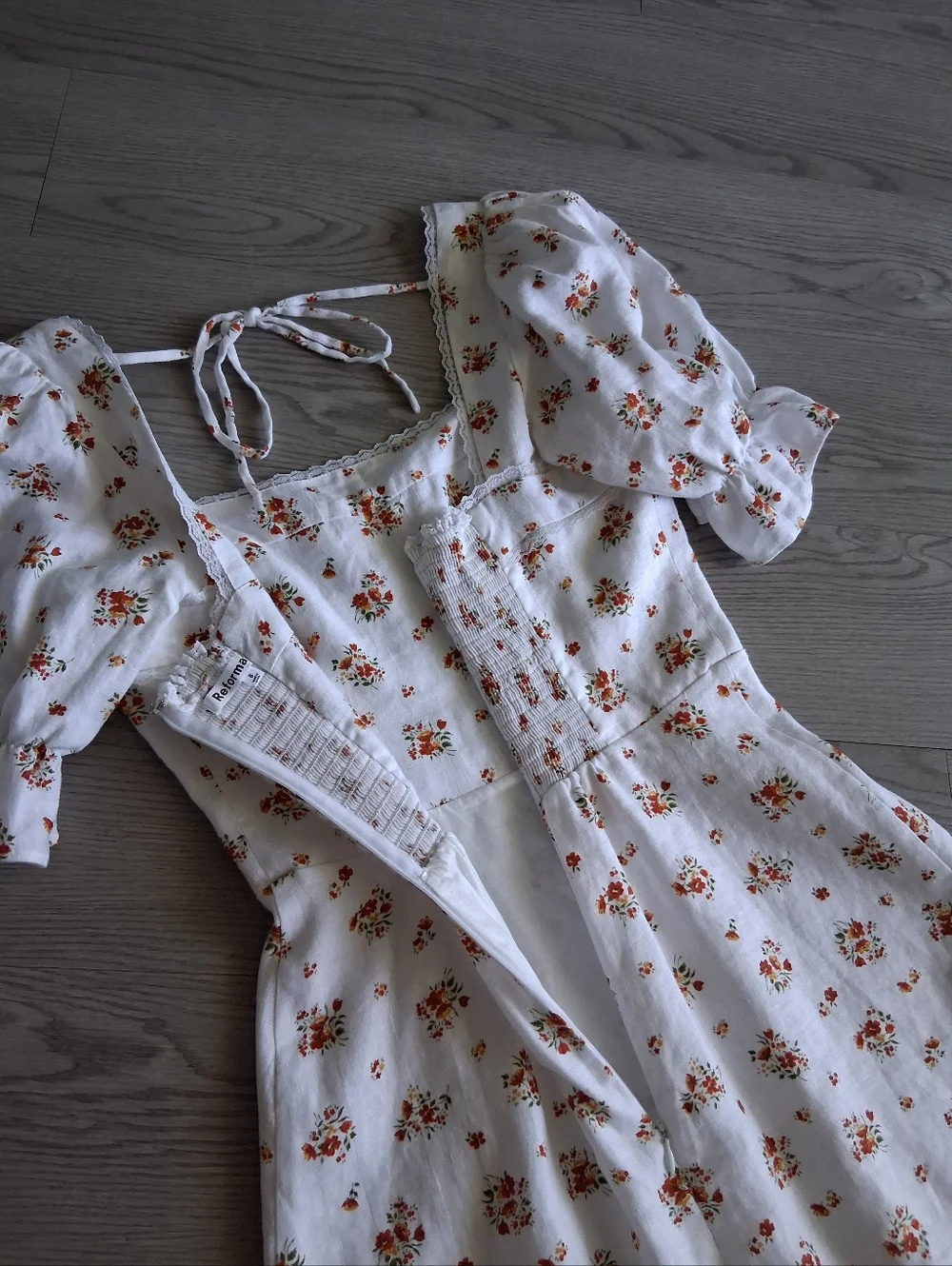 Reformation Evianna Linen Mini Dress In Lara Floral - Picture 9 of 16
